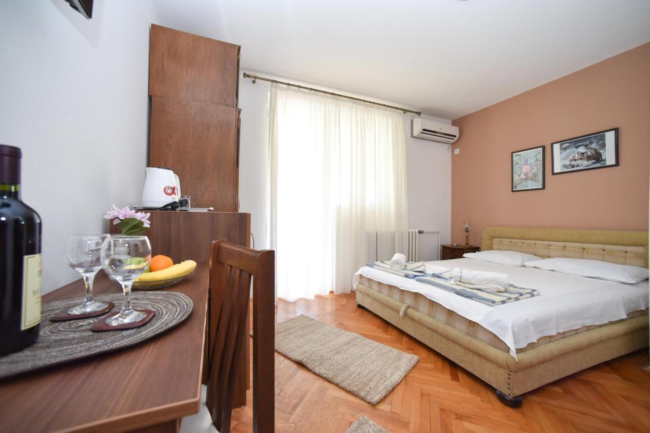 Apartmani Soljaga Petrovac 外观 照片