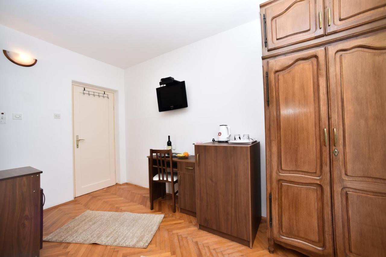 Apartmani Soljaga Petrovac 外观 照片