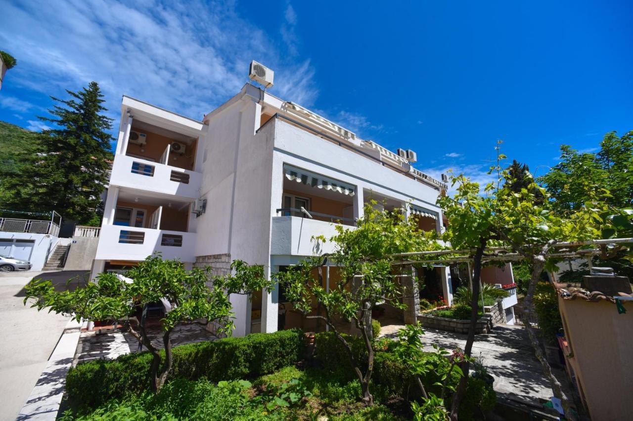Apartmani Soljaga Petrovac 外观 照片