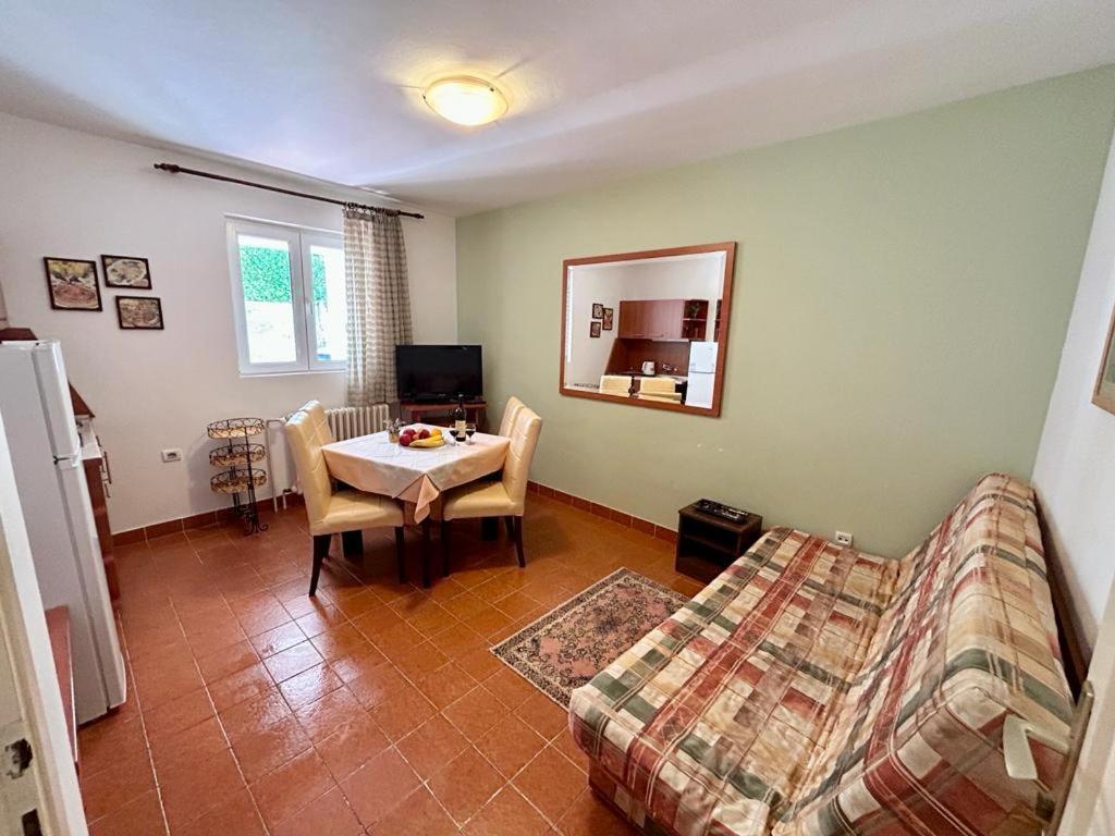 Apartmani Soljaga Petrovac 外观 照片